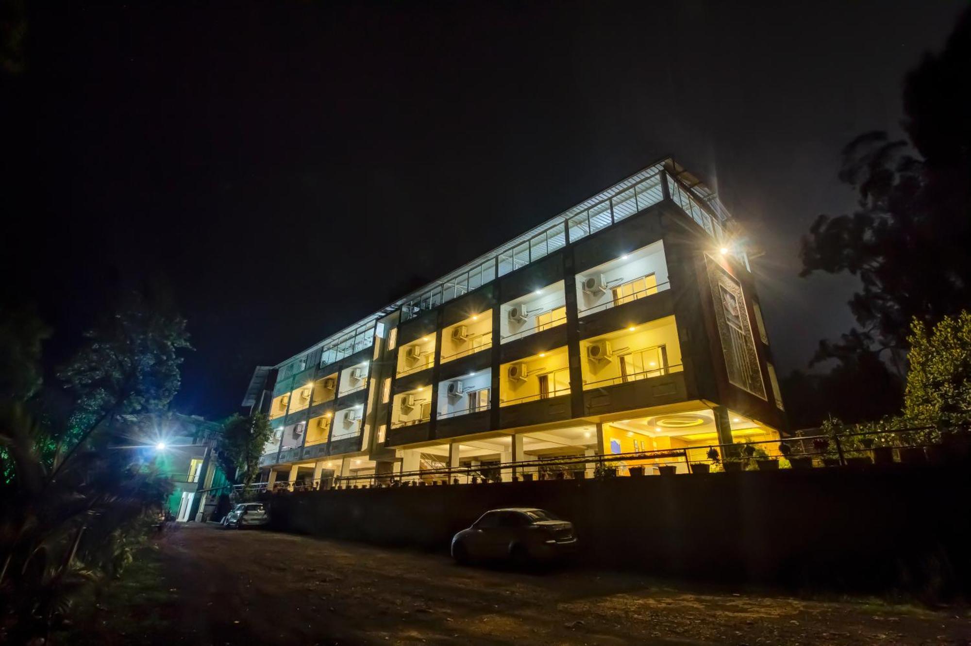 Harmony Palace Hotel Mahabaleshwar Exterior photo